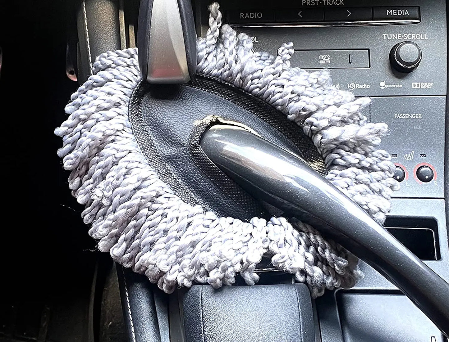 Microfiber Car Duster – Interior & Exterior Cleaning Brush