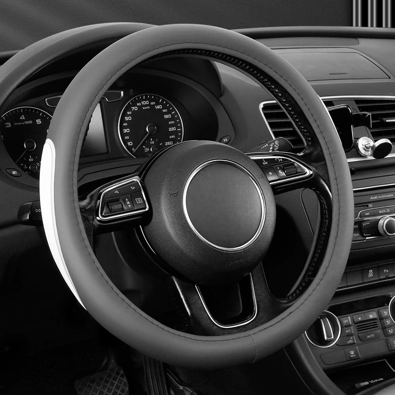 Leather Car Steering Wheel Cover Fine Skin Texture  Comfort Grab Feel and Wear Resistant All Seasons Universal